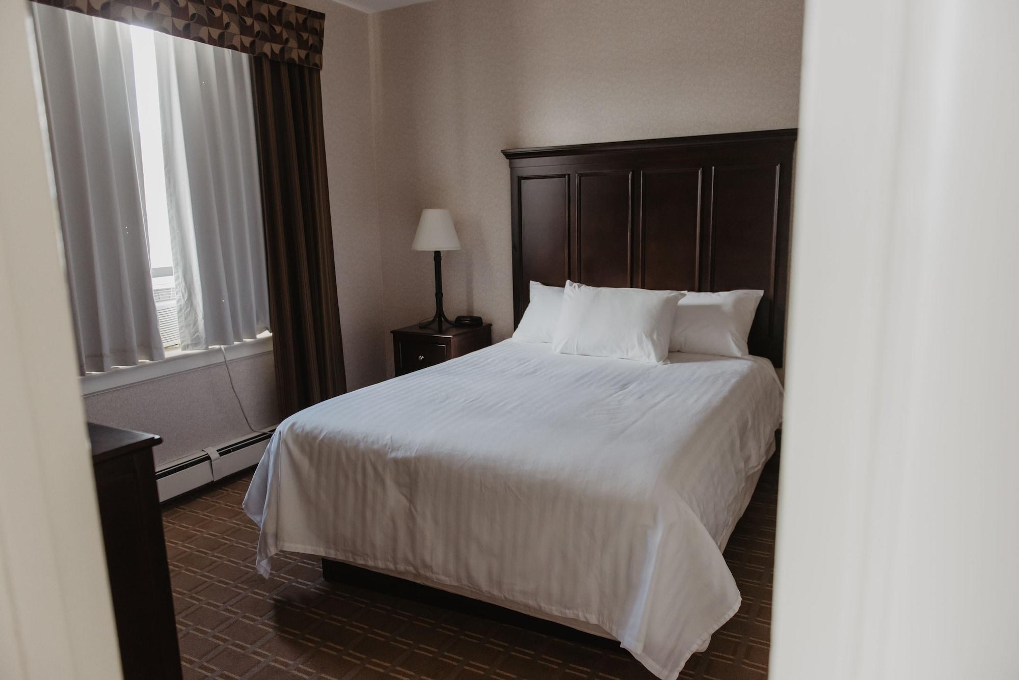 Prince Arthur Waterfront Hotel & Suites Thunder Bay Exterior photo